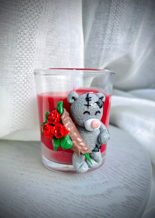 Candle bear with roses